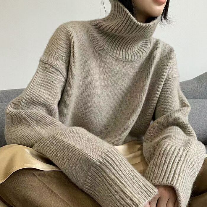 Kvinders oversized rullekravesweater med tekstureret mønster Stilla