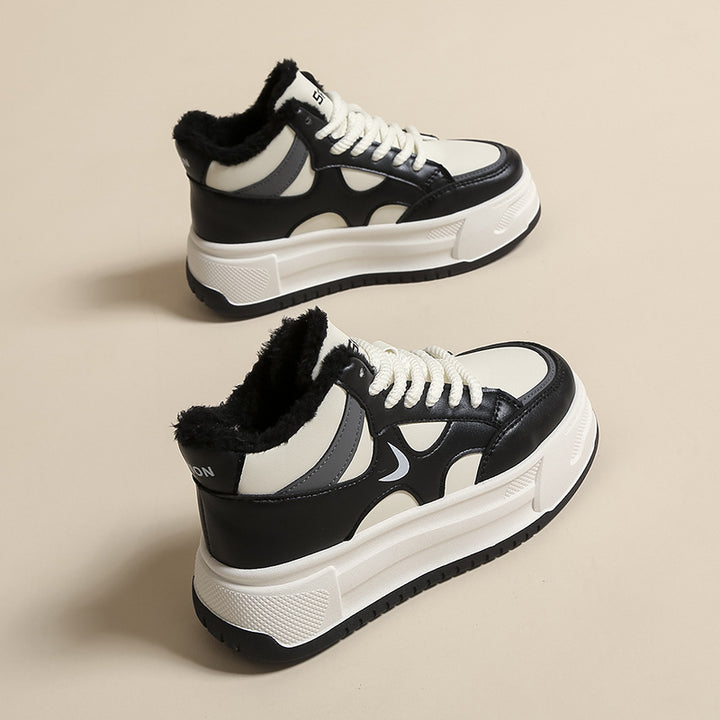 Dame Vinter Sneakers med fuzzy indersål og moderne design Stilla