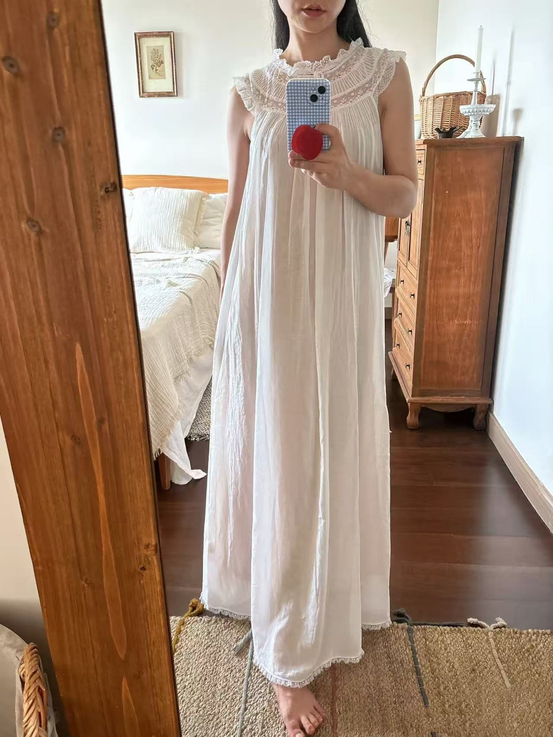 Dame sommerkjole med elegant spidskrave og afslappet snit Stilla