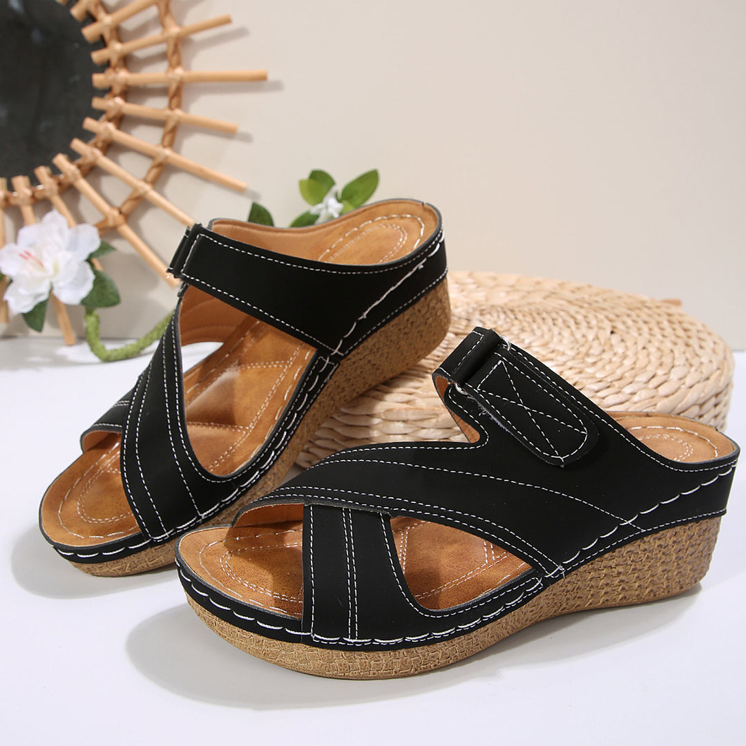 Dame Wedge-sandaler med justerbar rem og ergonomisk fodseng Stilla