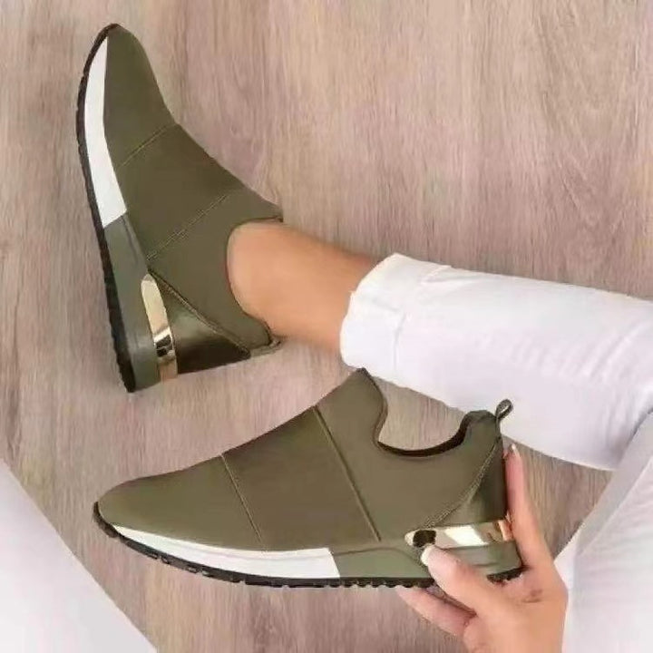 Dame Komfortable Slip-On Sneaker med glitrende elementer og ergonomisk sål Stilla