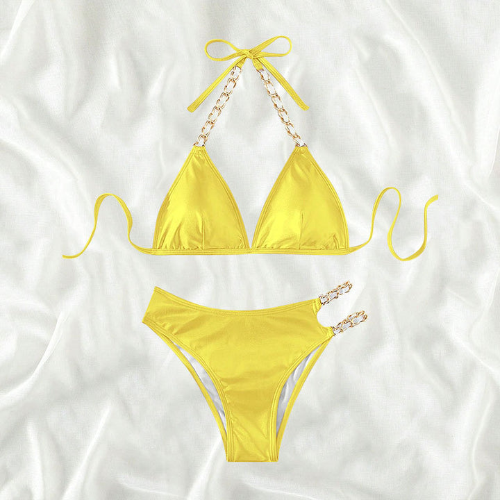 Dame triangel-bikini med glamourøse kædeaccentuer Skovae