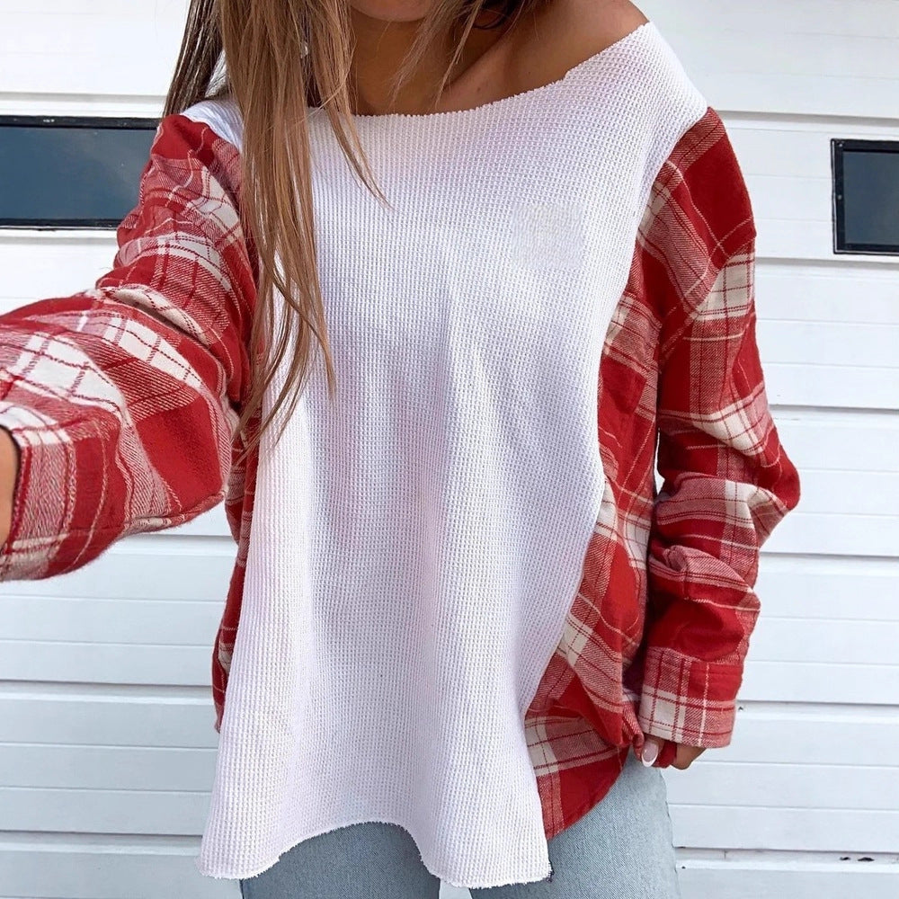 Dame nan Oversize Langærmet T-shirt i materialemix med struktureret vaffelstrik-front og ternet ærmedel. Skovae