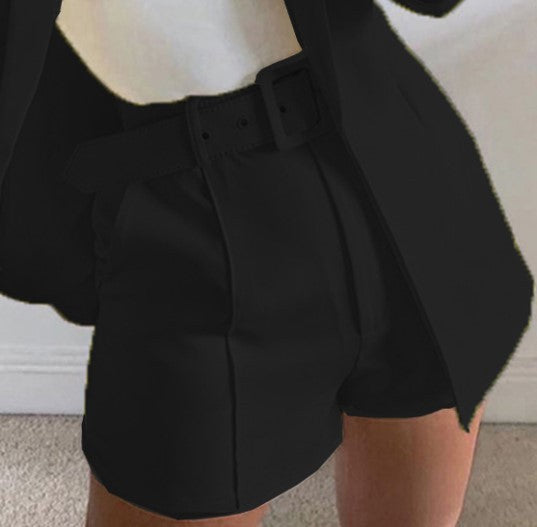 Dame afslappet blazer-shorts-sæt med taljebælte Stilla
