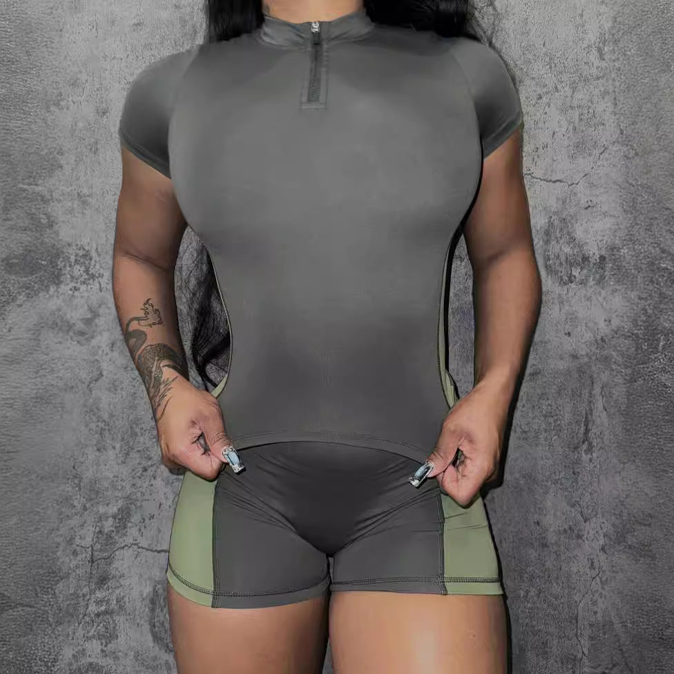 Dame sporty sæt med kort top og shorts Skovae