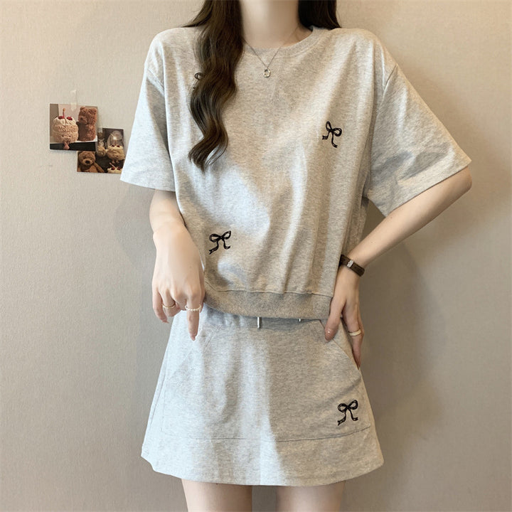 Dame Crop T-Shirt og Mini Nederdel Sæt Stilla