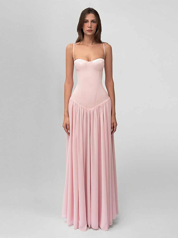 Dame nan modellerende bustier aftenkjole med forformet midsekonstruktion og vidt faldende chiffon talerkjole Skovae