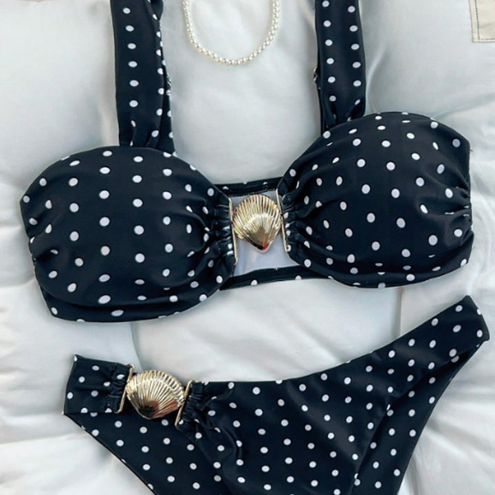 Dame bikini med polstrede skåle og dekorativ skal-detalje Skovae