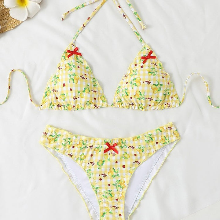 Dame trekant bikini med blomsterdesign og ruffles detaljer Skovae