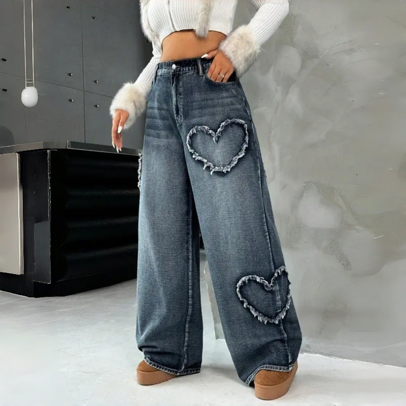 Dame Loose Jeans med hjertebroderi og afslappet snit Skovae