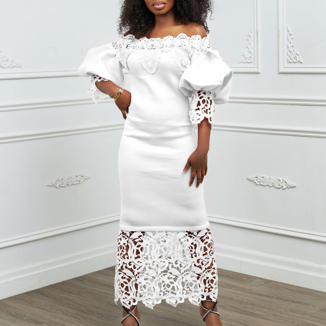 Dame Off-Shoulder Kjole med elegant blondeafslutning og figursyet snit Stilla