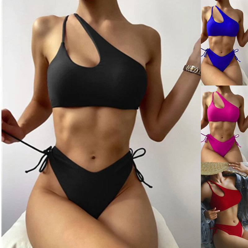 Dame Sporty bikini med asymmetrisk top og justerbare stropper Skovae