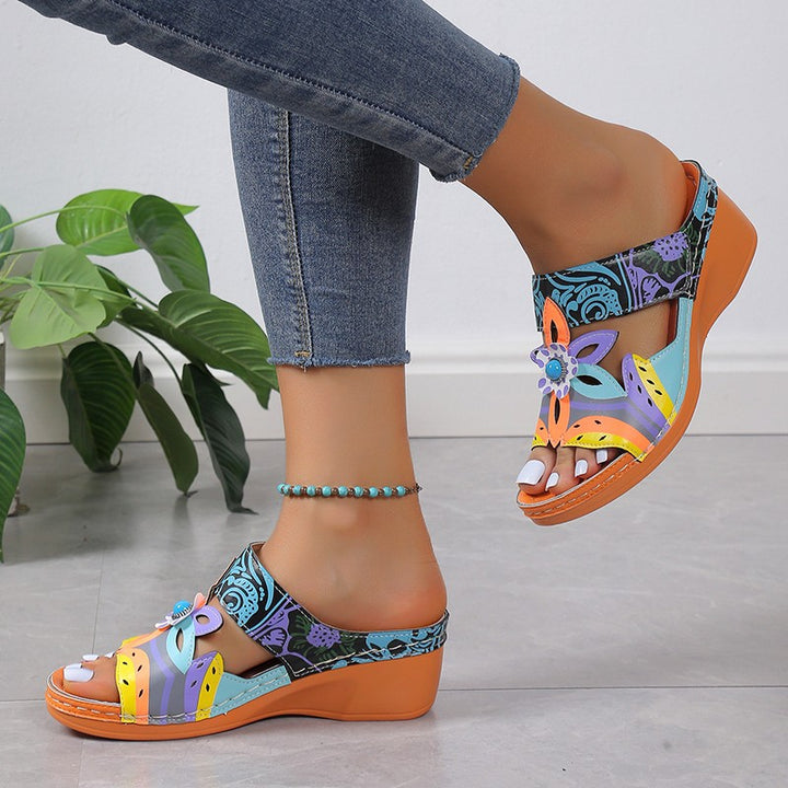 Dame mode Wedge-sandaler med blomsterdekoration Stilla