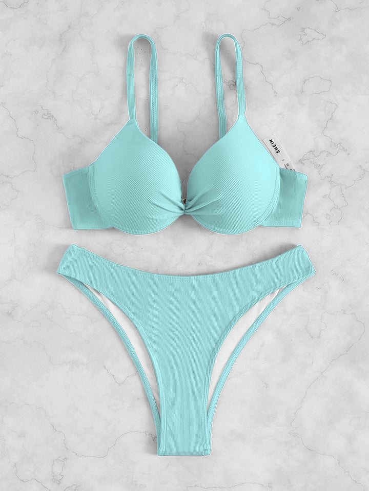 Dame Lettere Bikinitop med drejet forside Stilla