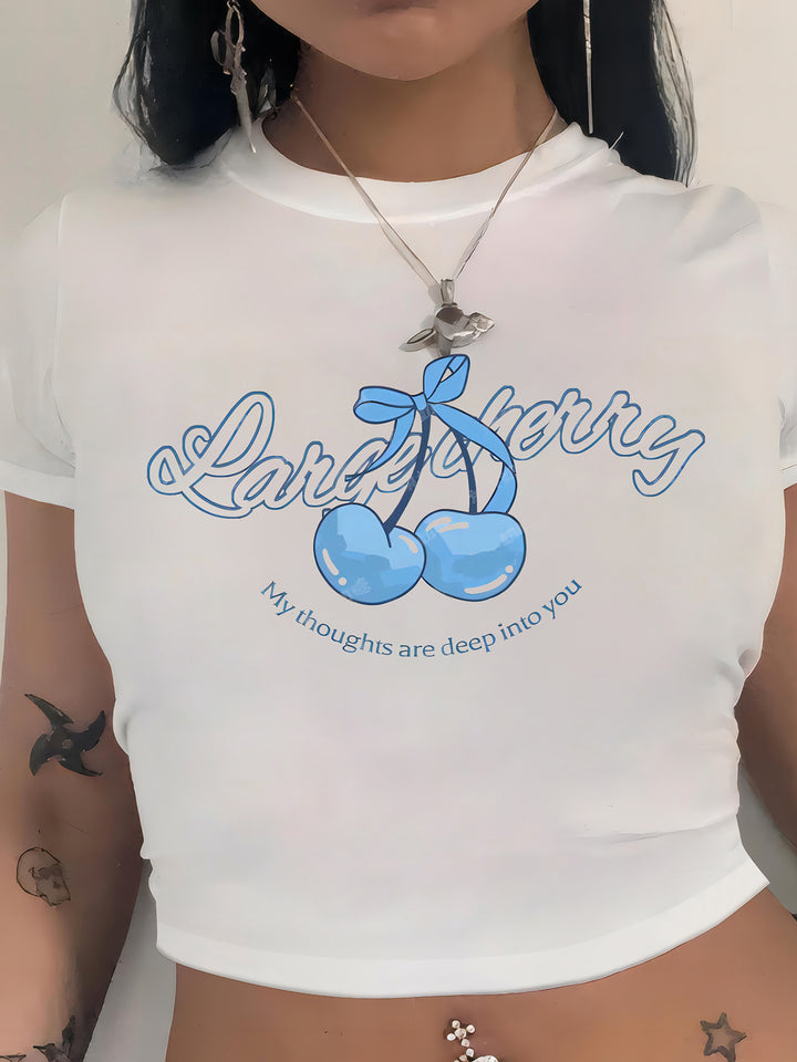 Dame Crop-T-Shirt med frugtagtig kirsebærdesign og løs pasform Skovae