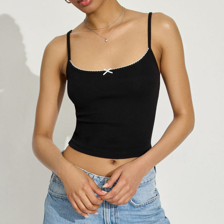 Dame Slim-Fit Spaghetti-top med dekorativ zig-zag kant Stilla