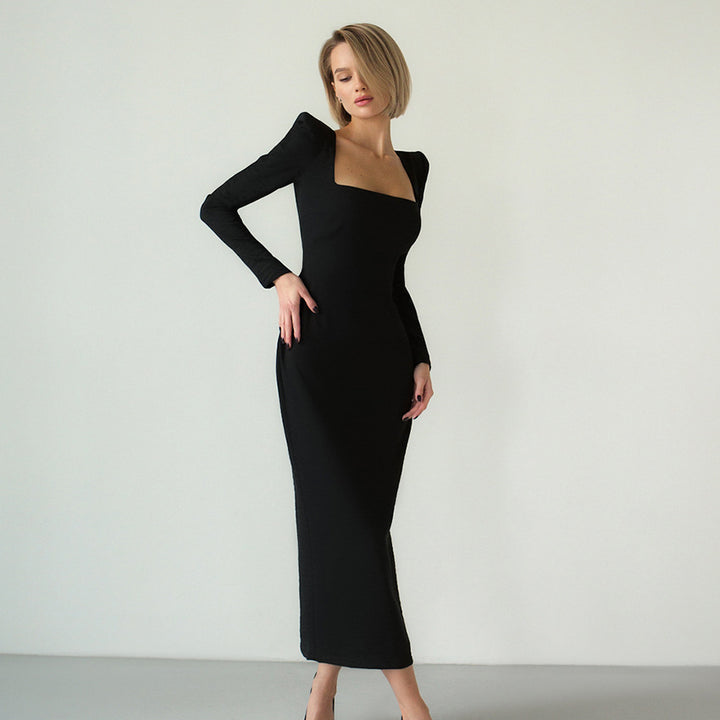 Dame Maxikjole med elegant, off-shoulder design og strukturerede ærmer Stilla