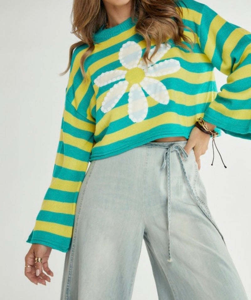 Dame Modish Crop-Sweater med fluffy blomsterdesign og stribet design Stilla
