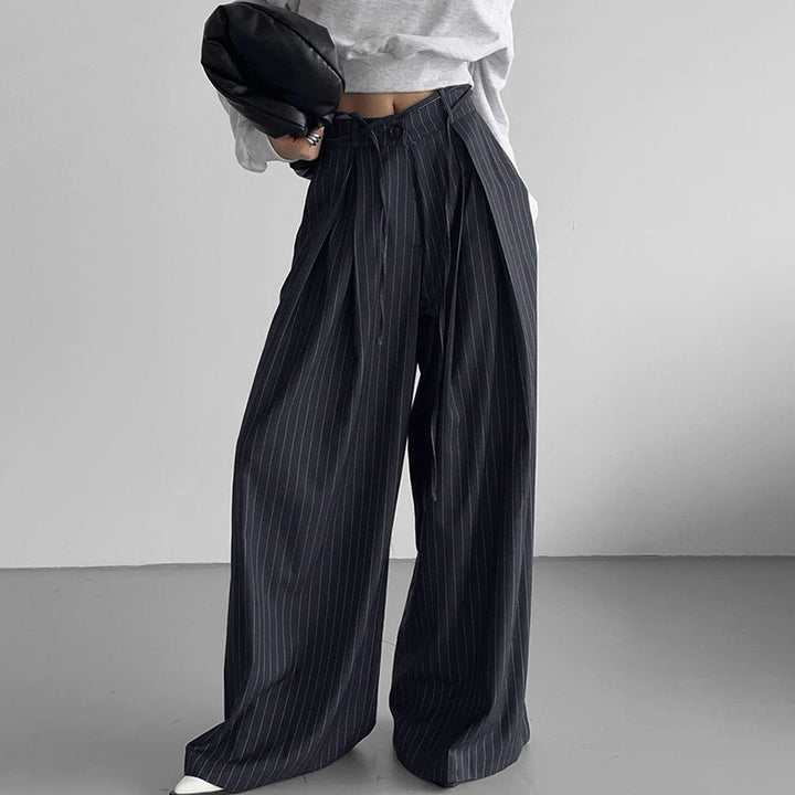 Dame Bredsnit Bukser med Nålstriber og Elegant Pleats Stilla