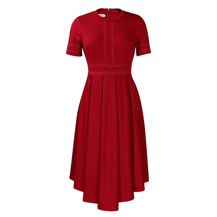 Dame midikjole med elegant snit og svajende skirt Stilla
