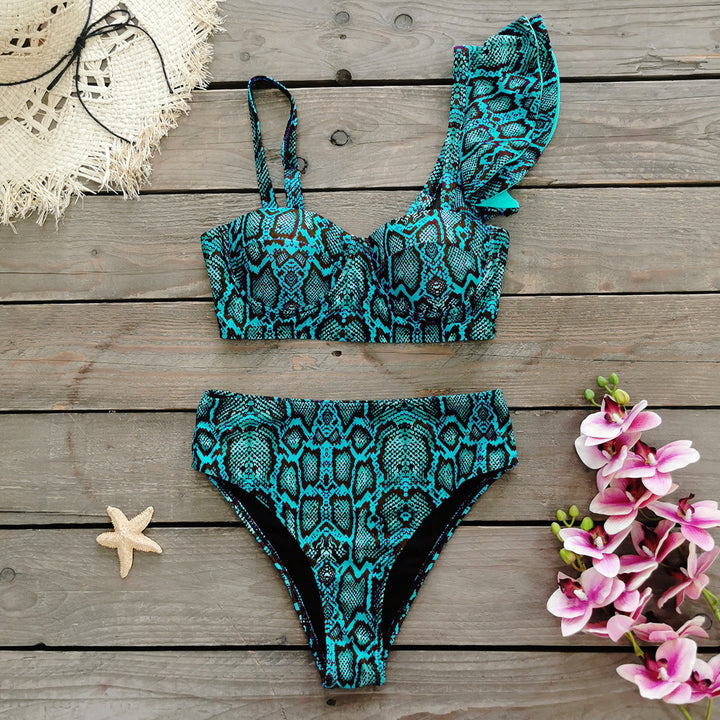 Dame Bikini-sæt med asymmetrisk overdel og blomstrede ruffle-detaljer Stilla