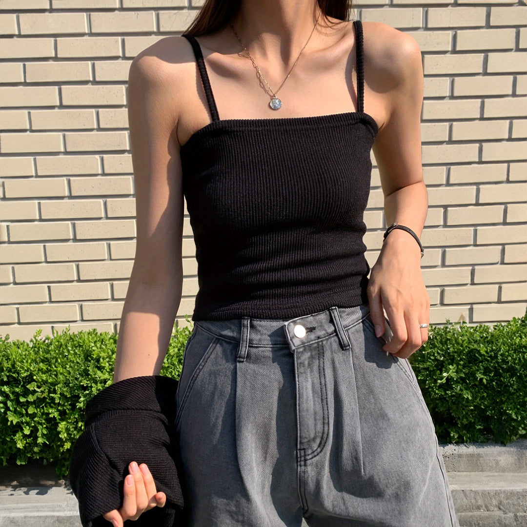 Dame Crop-top i blødt ribmateriale med justerbare spaghetti-stropper Stilla