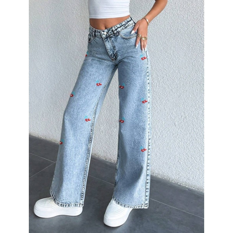Damer Løst skåret jeans i frugtagtig broderidesign Skovae
