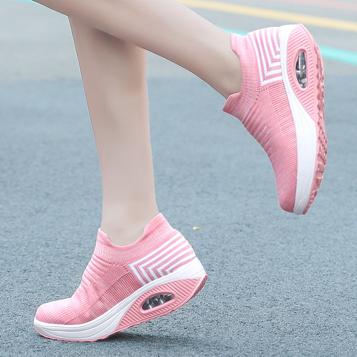 Dame nan strikket slip-on walking sneakers med anatomisk pronationsstøtte, luftpolstret mellemsål og sok-lignende skafte Skovae