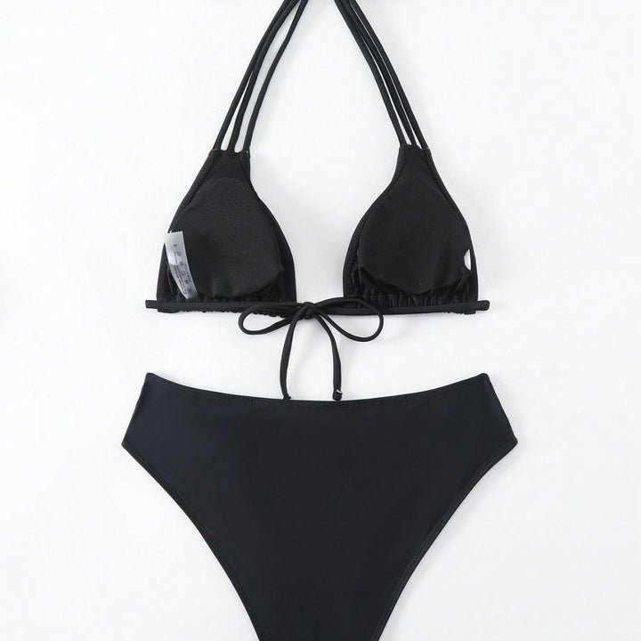 Dame triangel-bikini med stilfulde snørredetaljer og højt skåret trosser Stilla