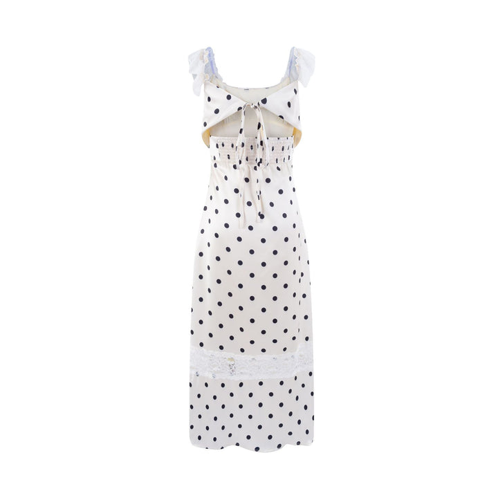 Dame polka-dot kjole med flæsedetaljer og spidse accenter Stilla