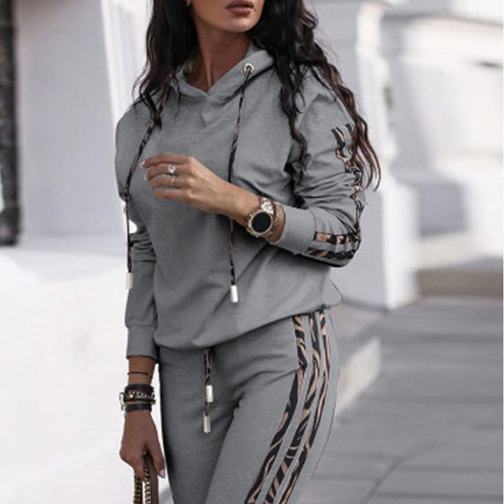 Dame sporty elegant hoodie med stilfulde accenter Stilla