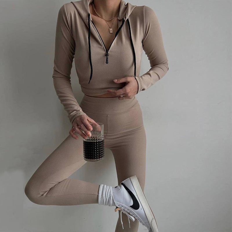 Dame sporty tight-look overall med lynlås og åndbare egenskaber Skovae