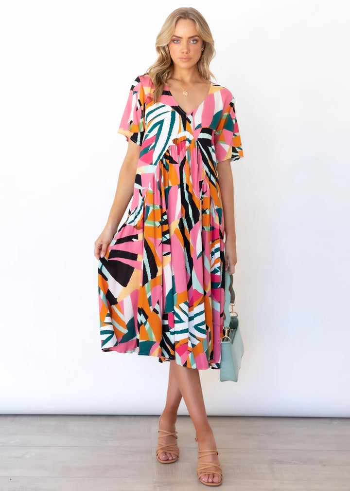 Femme Plisseret Midi Kjole med Farverig Geometrisk Print Stilla