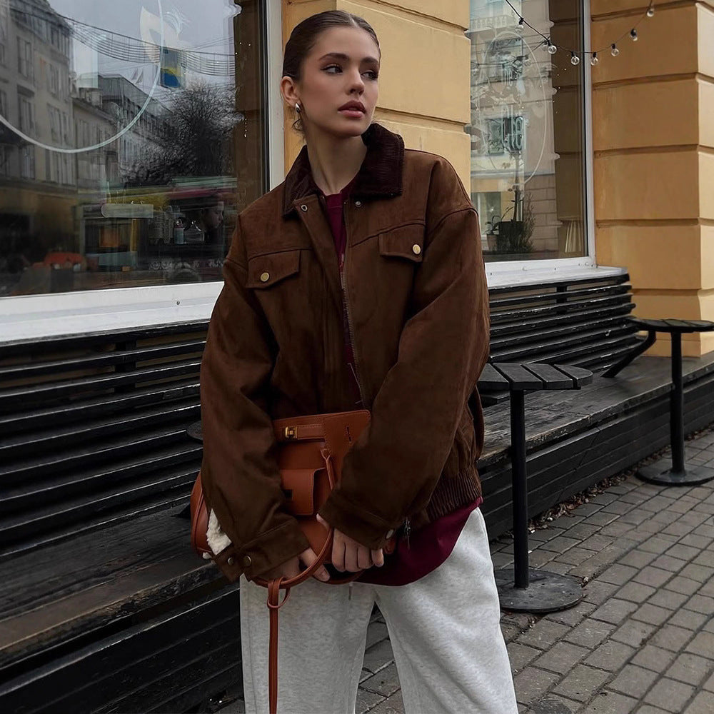 Dame Trendy Suede Jakke med frynsede Detaljer Stilla