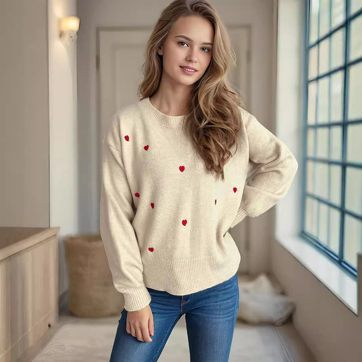 Kvinders sweater med legesyg hjerte mønster og afslappet pasform Stilla