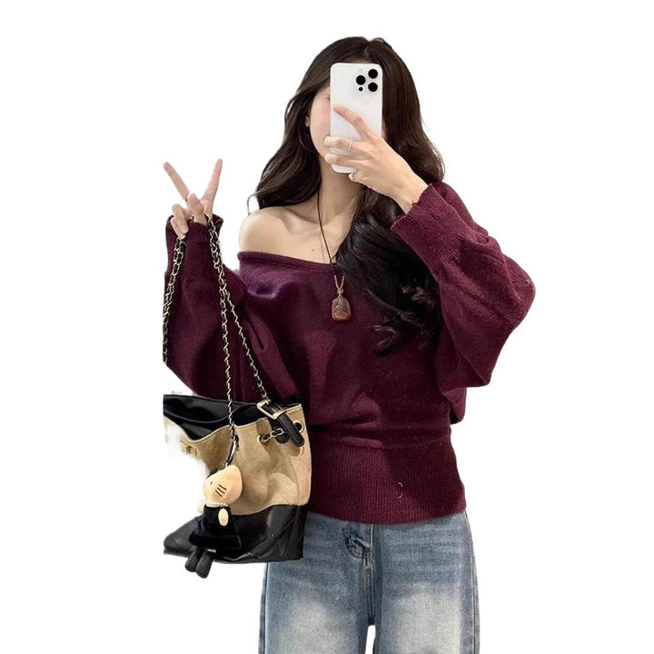 Kvinders moderne sweater med V-hals og valgfri bælte Stilla