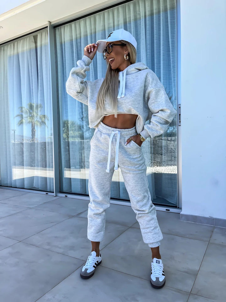 Damer Casual og Trendy Jogging Sæt med Cropped Hoodie og Behagelige Bukser Skovae