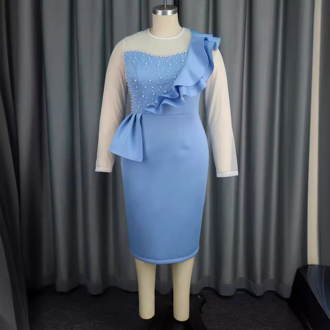 Dame elegant kjole med rynker og perleapplikationer Skovae