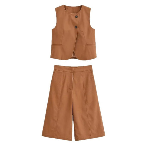 Dame brede Chino-shorts med elegant plissé og praktiske sidelommer Skovae