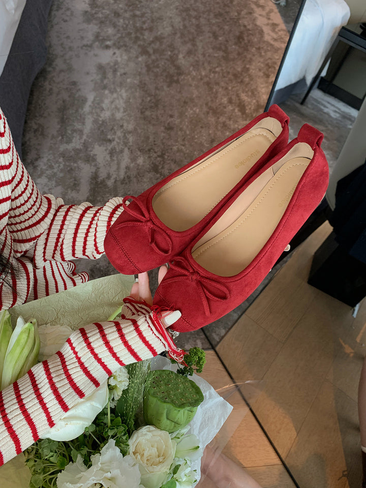 Dame Ballerina Flats i ruskind med sløjfeaccent Stilla