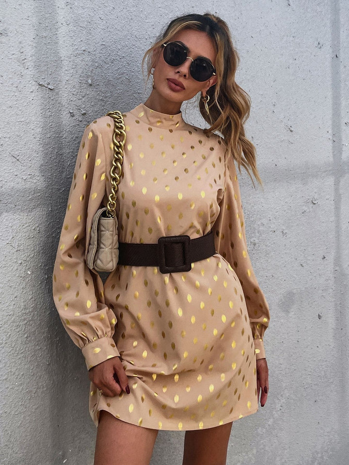 Damer elegant mini kjole med skinnende accenter og afslappet snit Stilla
