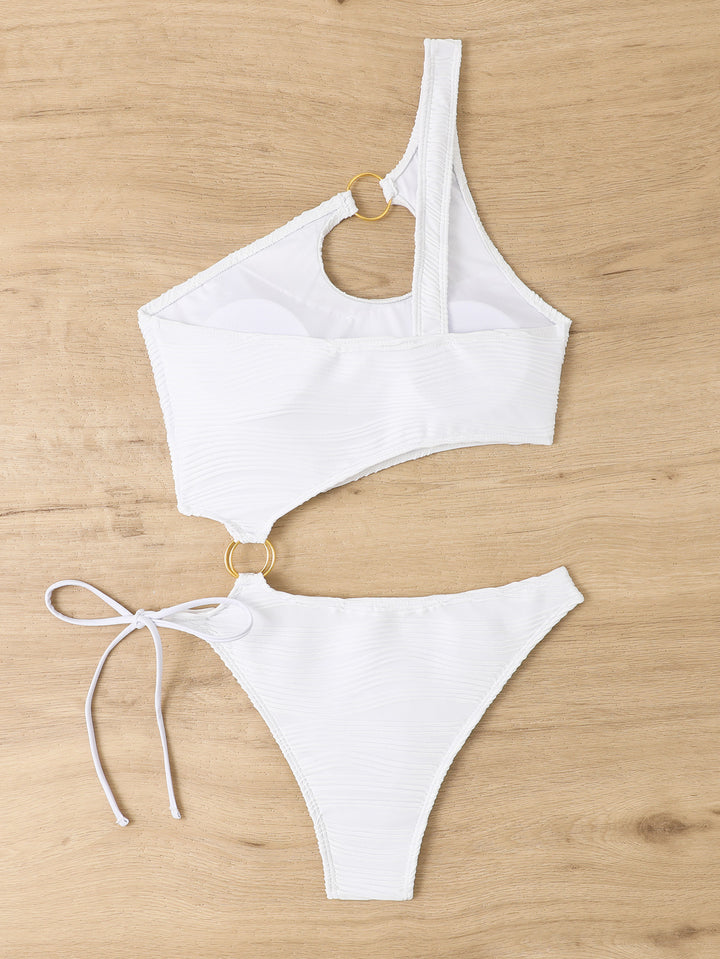 Dame asymmetrisk Cut-Out-bikini-sæt med gyldne accenter Stilla