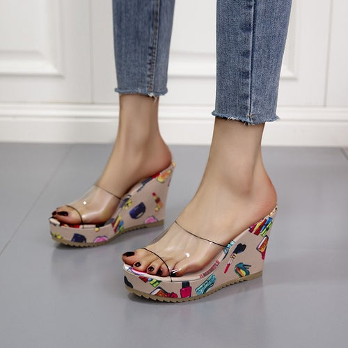 Dame nan PVC-rems kile-sandaler med blomstertrykt kile-sål og ergonomisk komfort fodseng Skovae