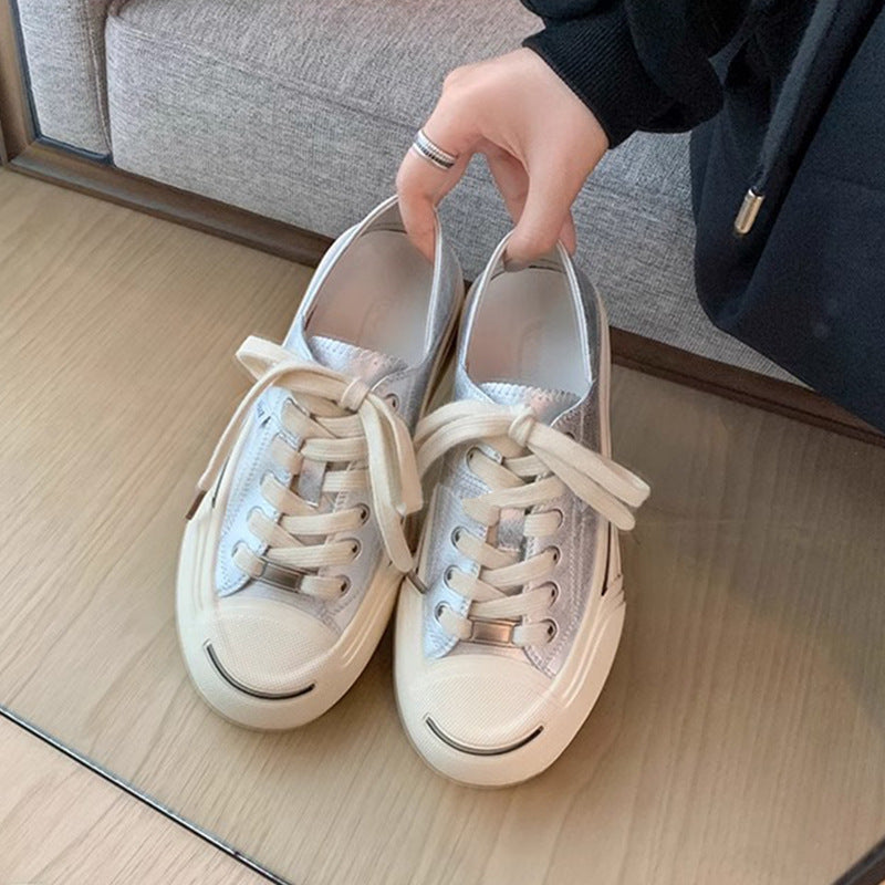 Dame sneakers i moderne design med komfortabel dæmpning og slidstærkt overmateriale Stilla