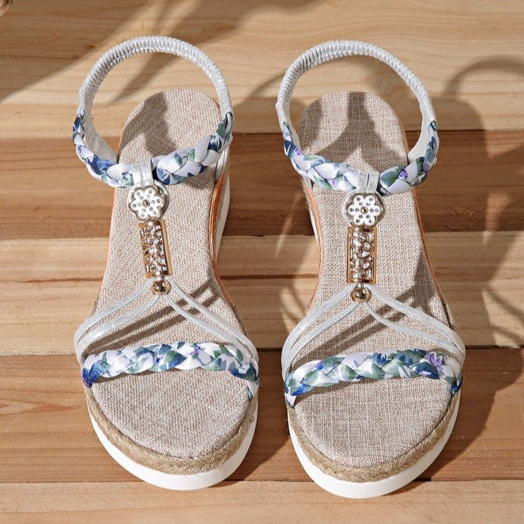 Damer wedge-sandaler med florale detaljer og skridsikre såler Stilla