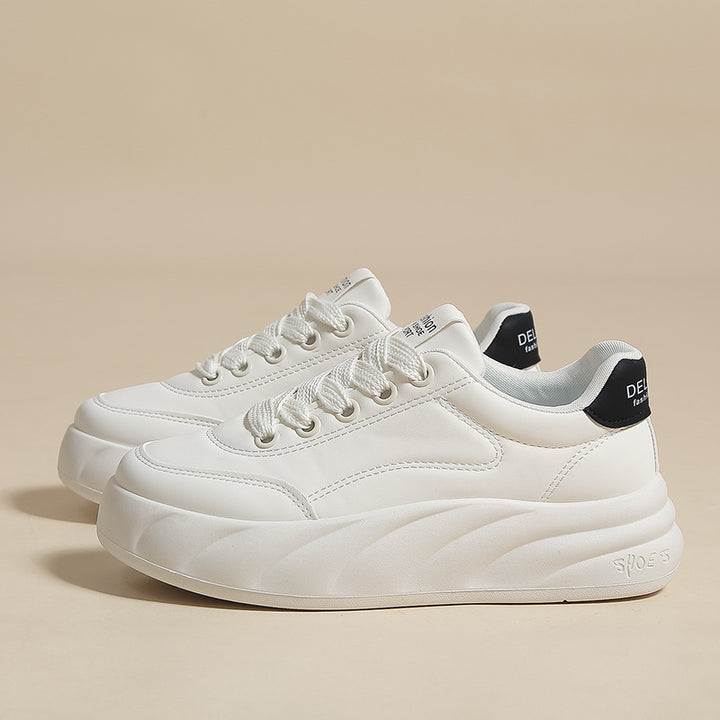 Dame platform-sneakers med innovativ dæmpningsteknologi og modebevidst design Stilla