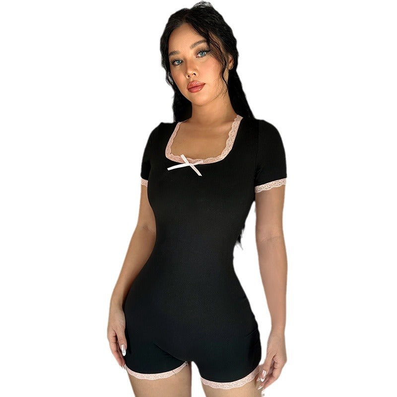 Damen elegante Schlafanzug-Jumpsuit mit Spitzenakzenten Skovae