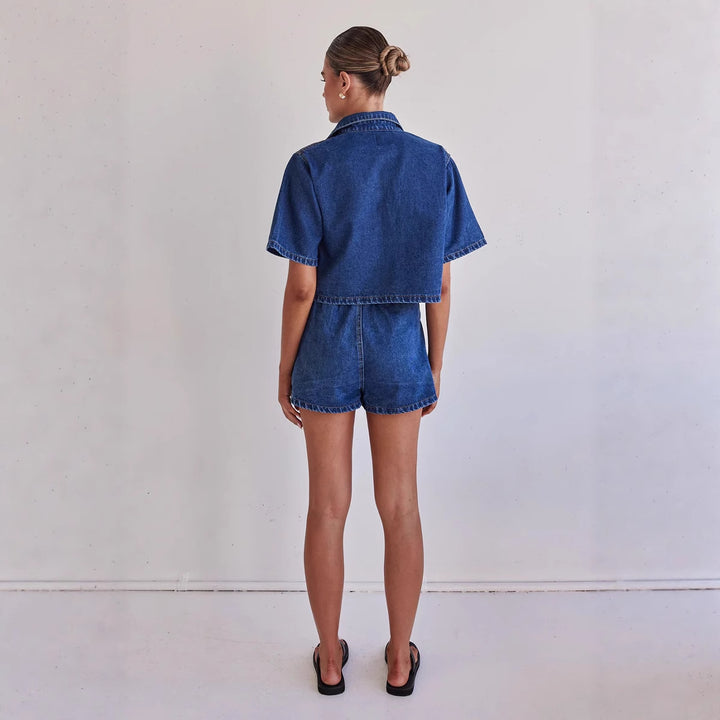 Dame Denim-kortjakke med matchende nederdel i afslappet stil Skovae