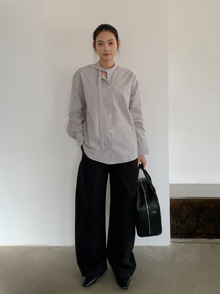 Dame longsleeve bluse med dekorativ sløjfe krave og moderne detaljer Stilla