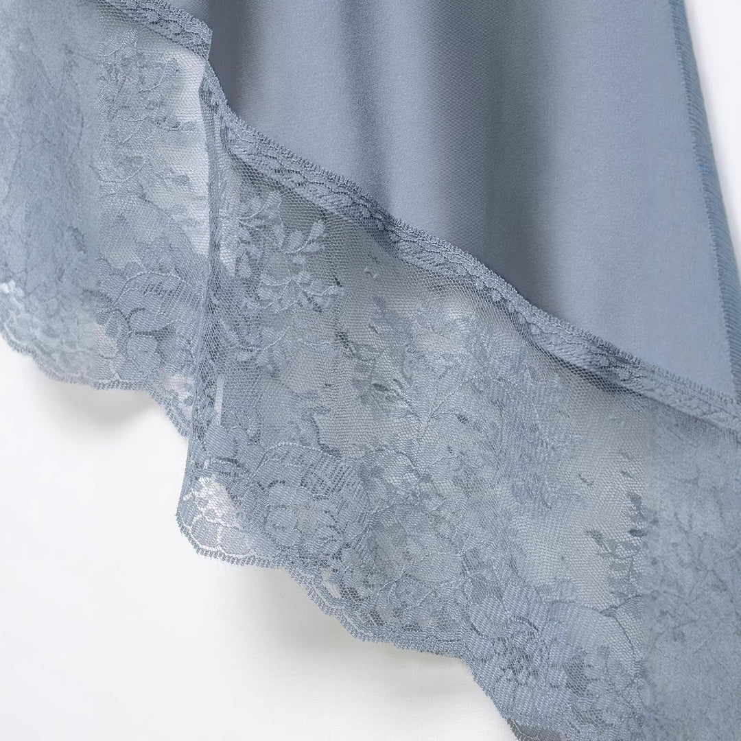 Dame elegant satin nederdel med delikat spids dekoration Skovae